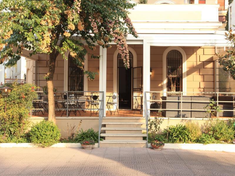 Pirandello Hotel 3*
